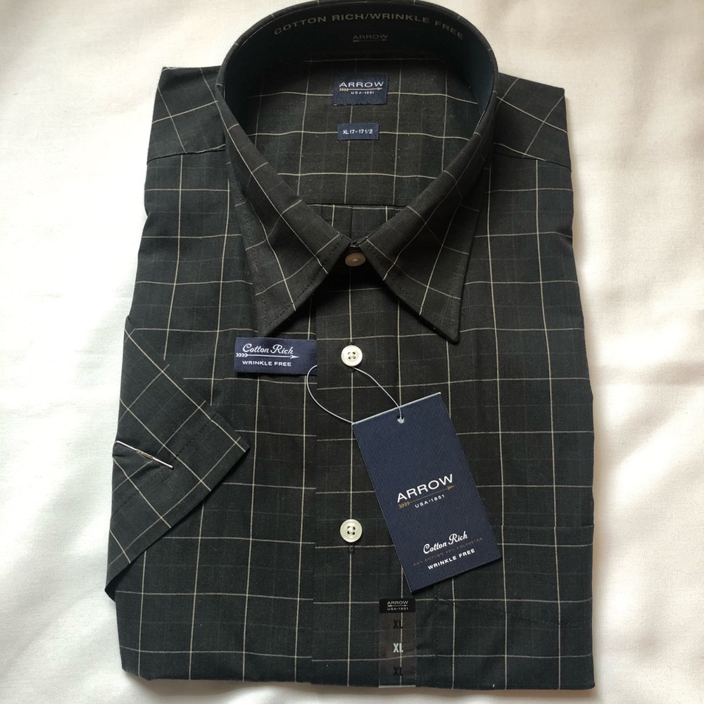 Men’s Short Sleeve Button Up